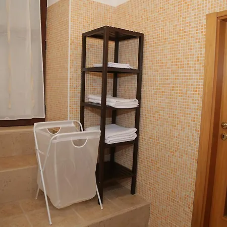 Apartment Vecchiabari *